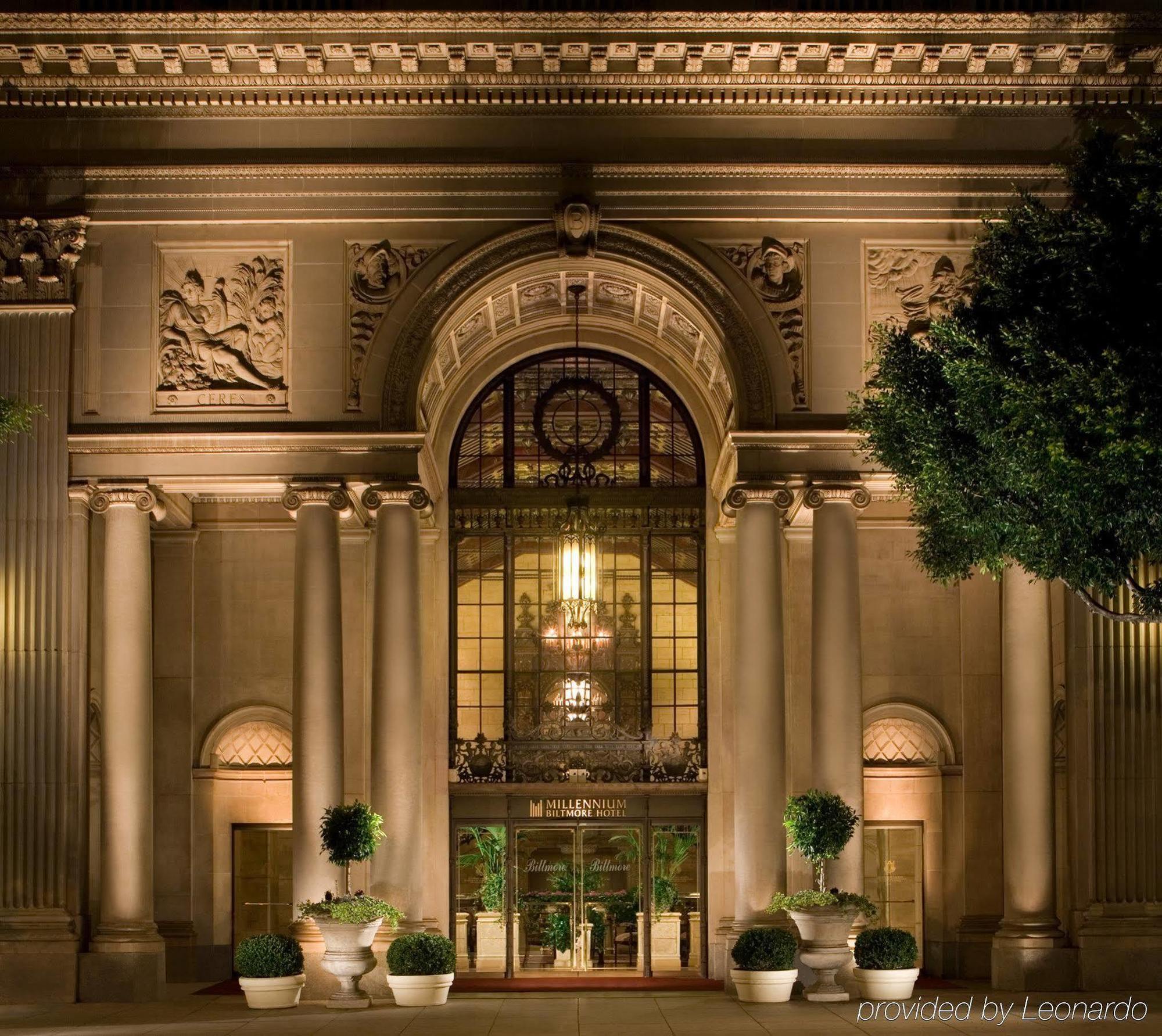 The Biltmore Los Angeles Bagian luar foto